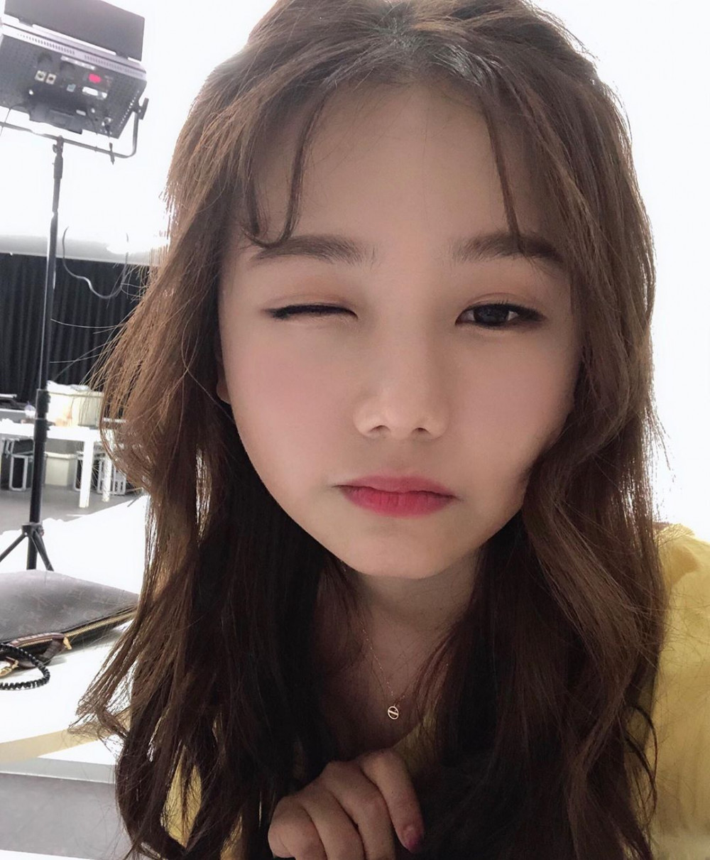 '사재기' 의심받는 송하예가 박경에게 '웃으면서 후려치는' 글 썼다